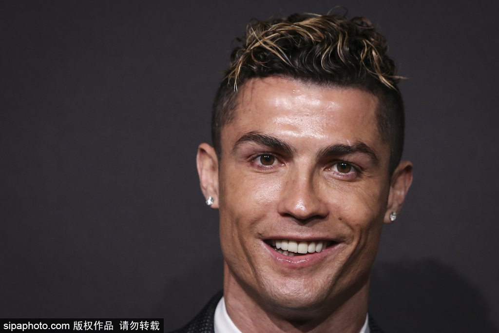 罗尔费斯：药厂在对抗中太软了，我们退缩了、在躲着身体对抗