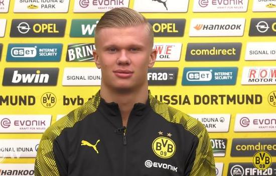 心中充满万分不舍 费雷罗回应与阿卡结束合作（难掩不舍，费雷罗回应与阿卡结束合作）