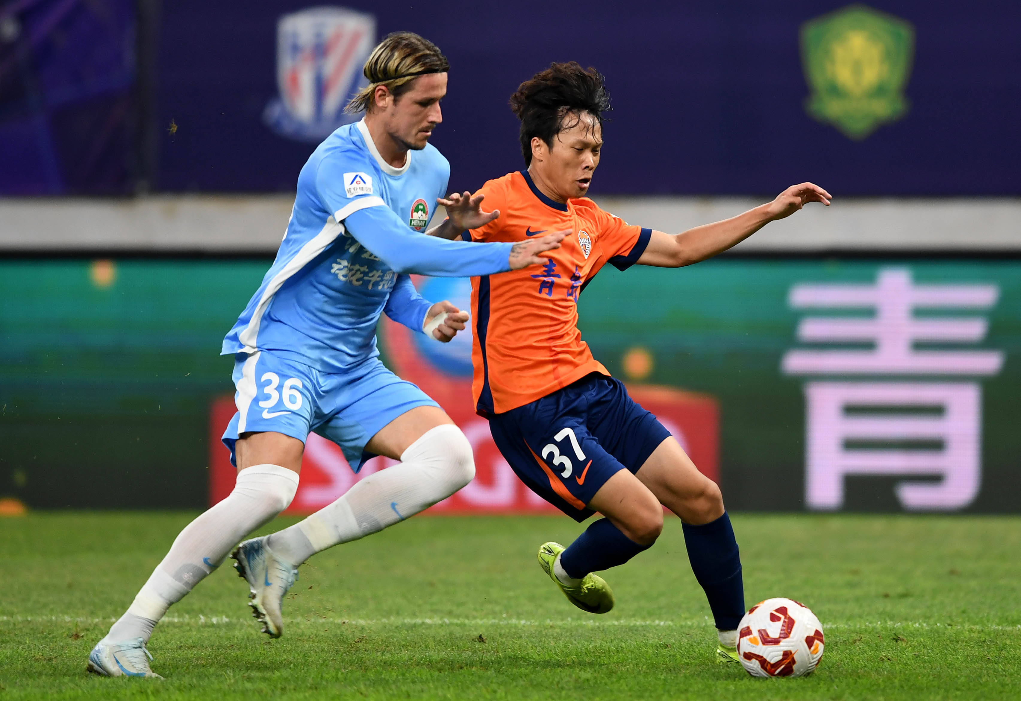 温哥华白浪中场：美冠杯双杀迈阿密国际的比赛给了我们信心