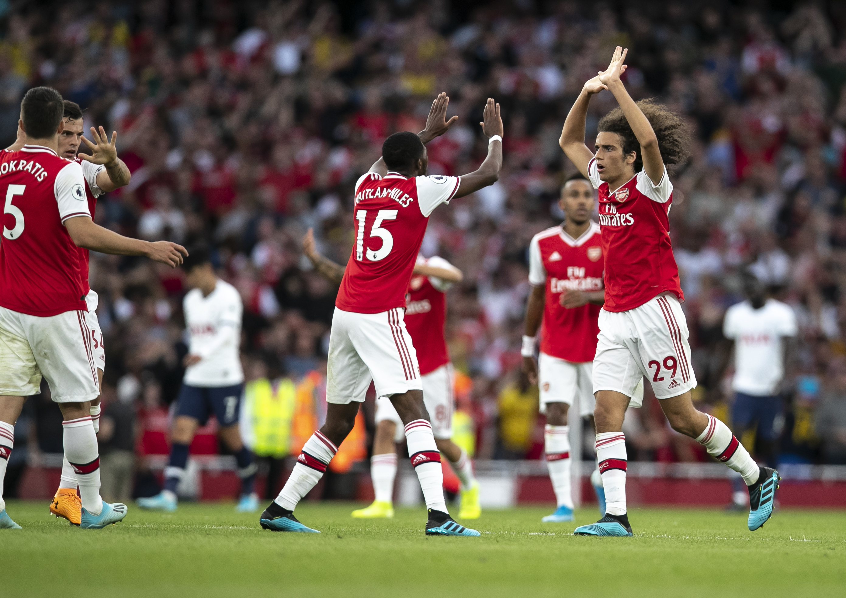 高盛预测2026年收入增长15%