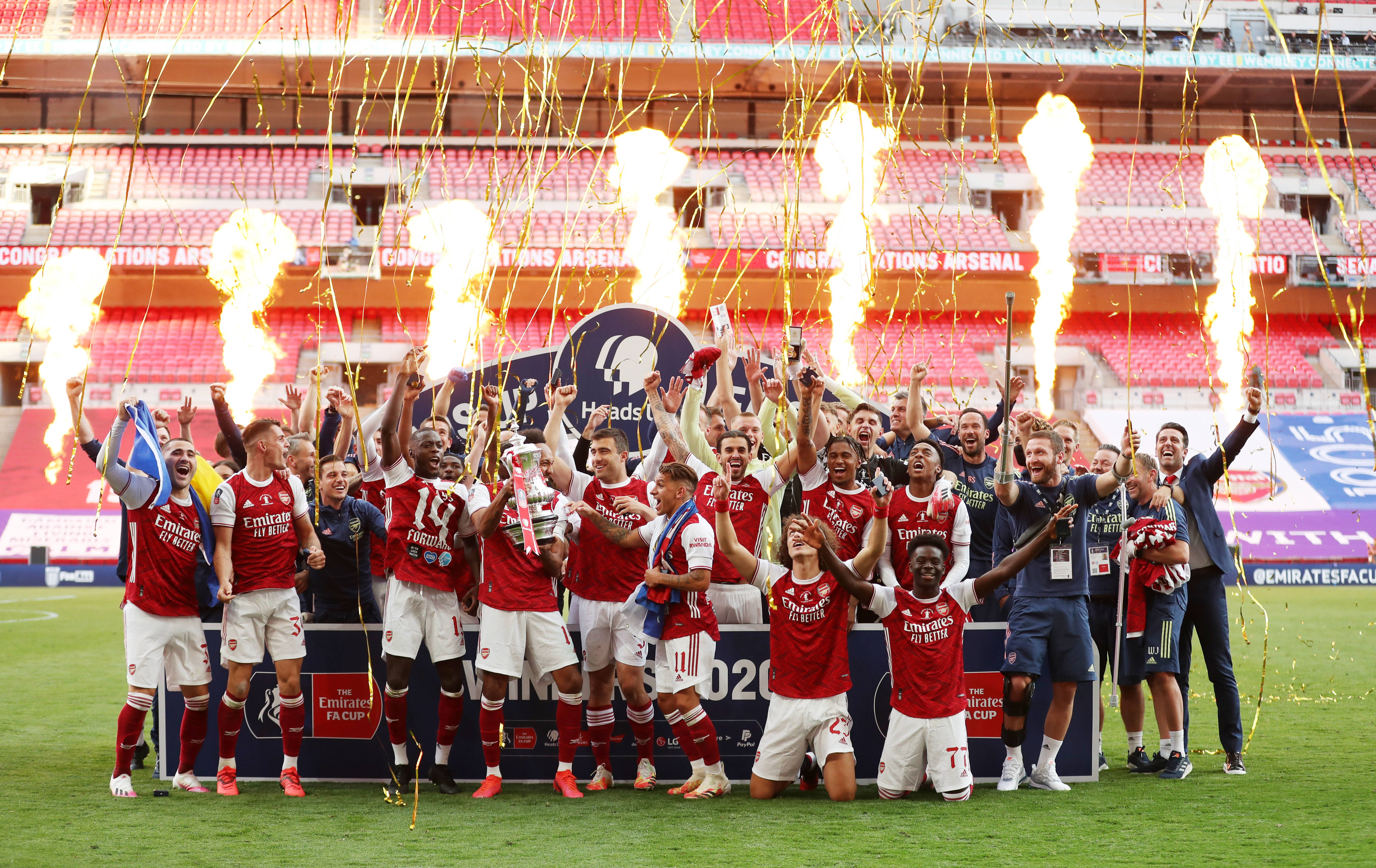 世俱杯夺冠赔率：大巴黎压皇马 欧洲球队揽前4（世俱杯赔率出炉：巴黎力压皇马，前四被欧洲球队包揽）