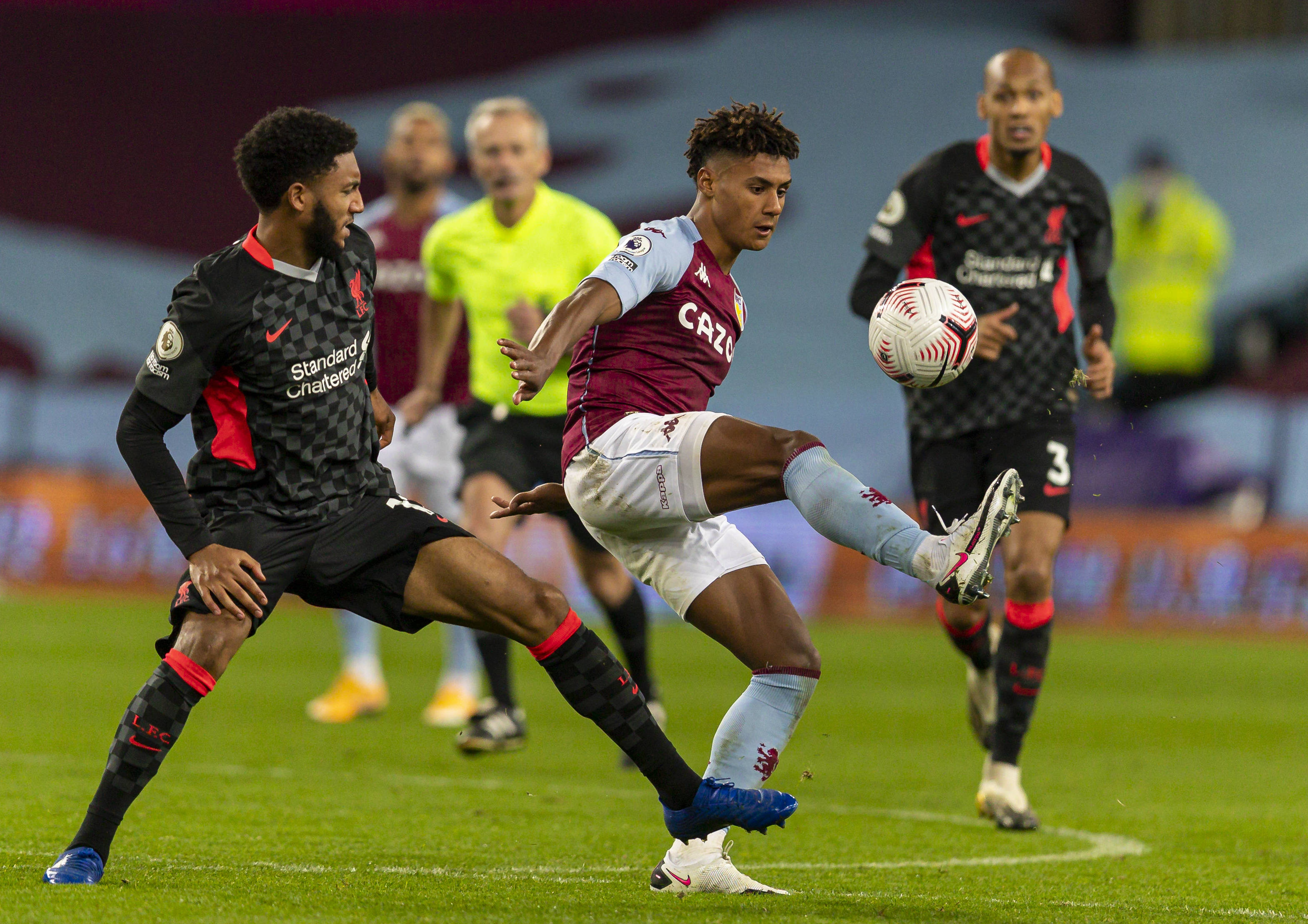 意天空预测那不勒斯战亚特兰大首发：变阵343，霍伊伦突前（意天空：那不勒斯对阵亚特兰大预计首发出炉，改用3-4-3阵型，霍伊伦领衔锋线）