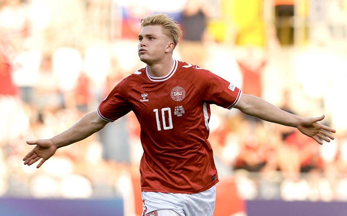 巴萨国王杯大名单：亚马尔、莱万领衔，什琴斯尼病愈回归（巴萨公布国王杯名单：亚马尔、莱万领衔，什琴斯尼病愈复出）