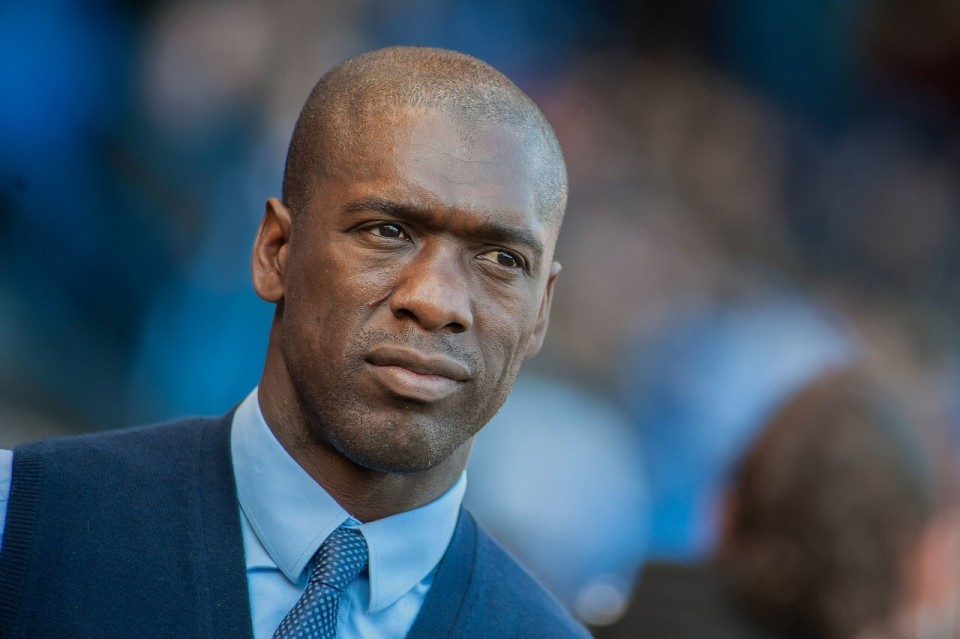 篮球湖人主力球员场上状态火热