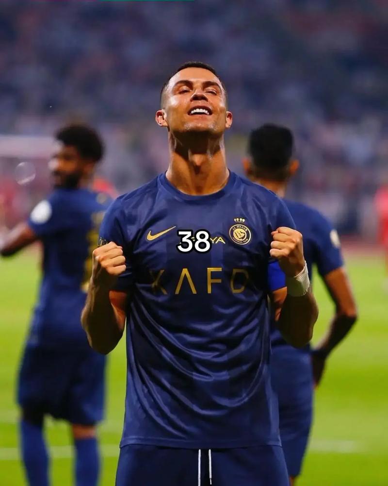 背身列队被罚，拉普拉塔大学生官方：将上诉，支持贝隆和全队